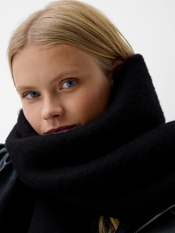 Bershka Scarf in Black