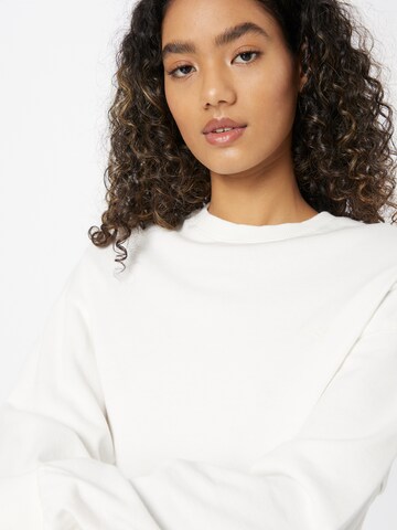 Sweat-shirt Iriedaily en blanc