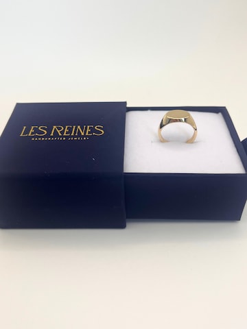 Les Reines Ring 'The Signet'‌‌‌‌ in Gold