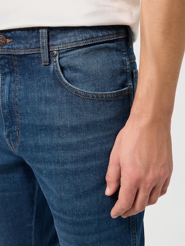 WRANGLER Regular Jeans 'Texas Spruce' in Zwart