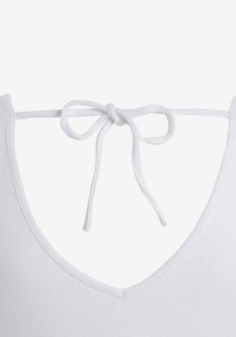 T-shirt VIVANCE en blanc