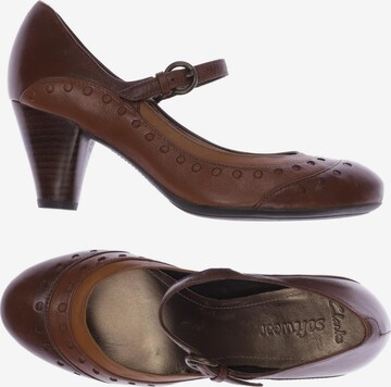 CLARKS High Heels & Pumps in 39,5 in Brown: front