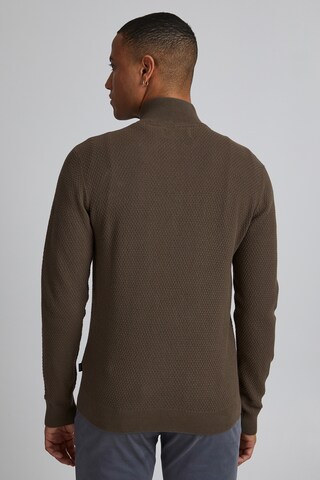 Casual Friday Pullover in Braun