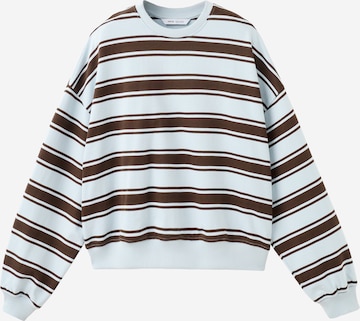 MANGO TEEN Collegepaita 'Beara' värissä sininen: etupuoli