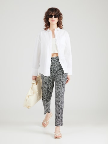 Hailys Regular Pleat-front trousers 'Ta44ra' in Black