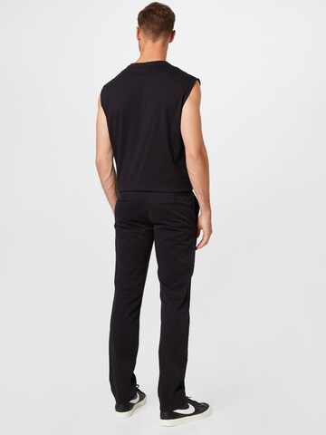 Slimfit Pantaloni chino di BOSS in nero