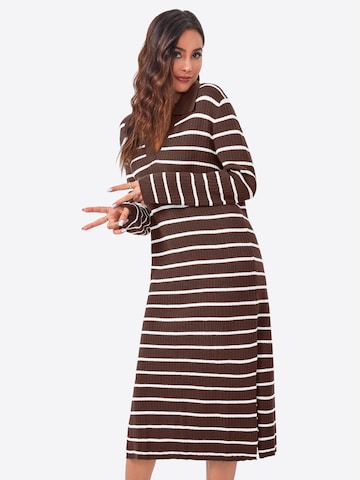 Imily Bela Pletena obleka | rjava barva