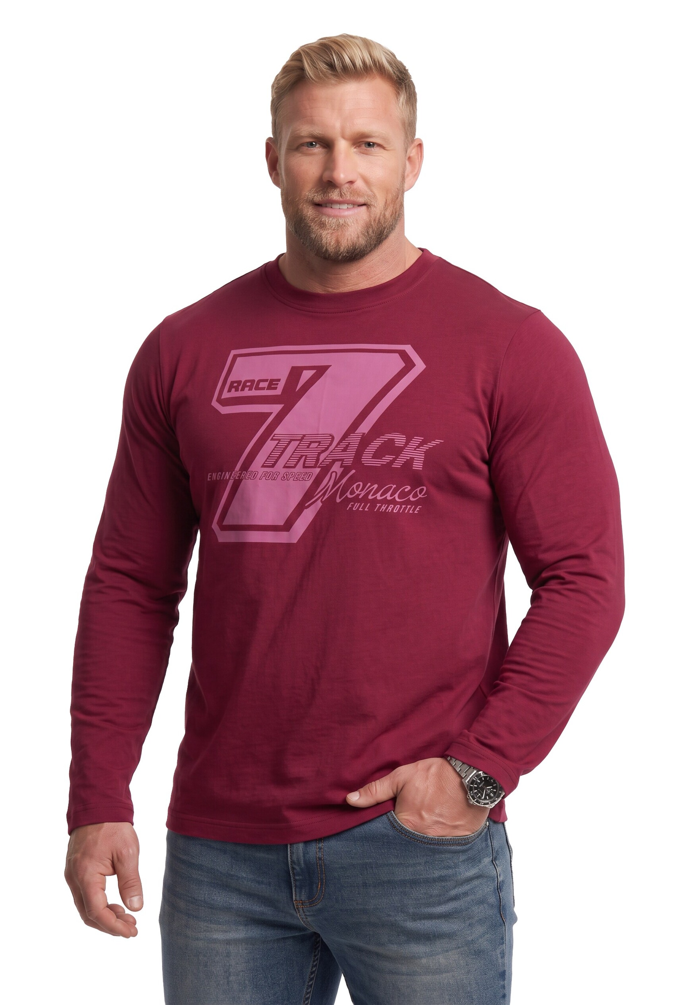 Men Plus Shirt in Red: front