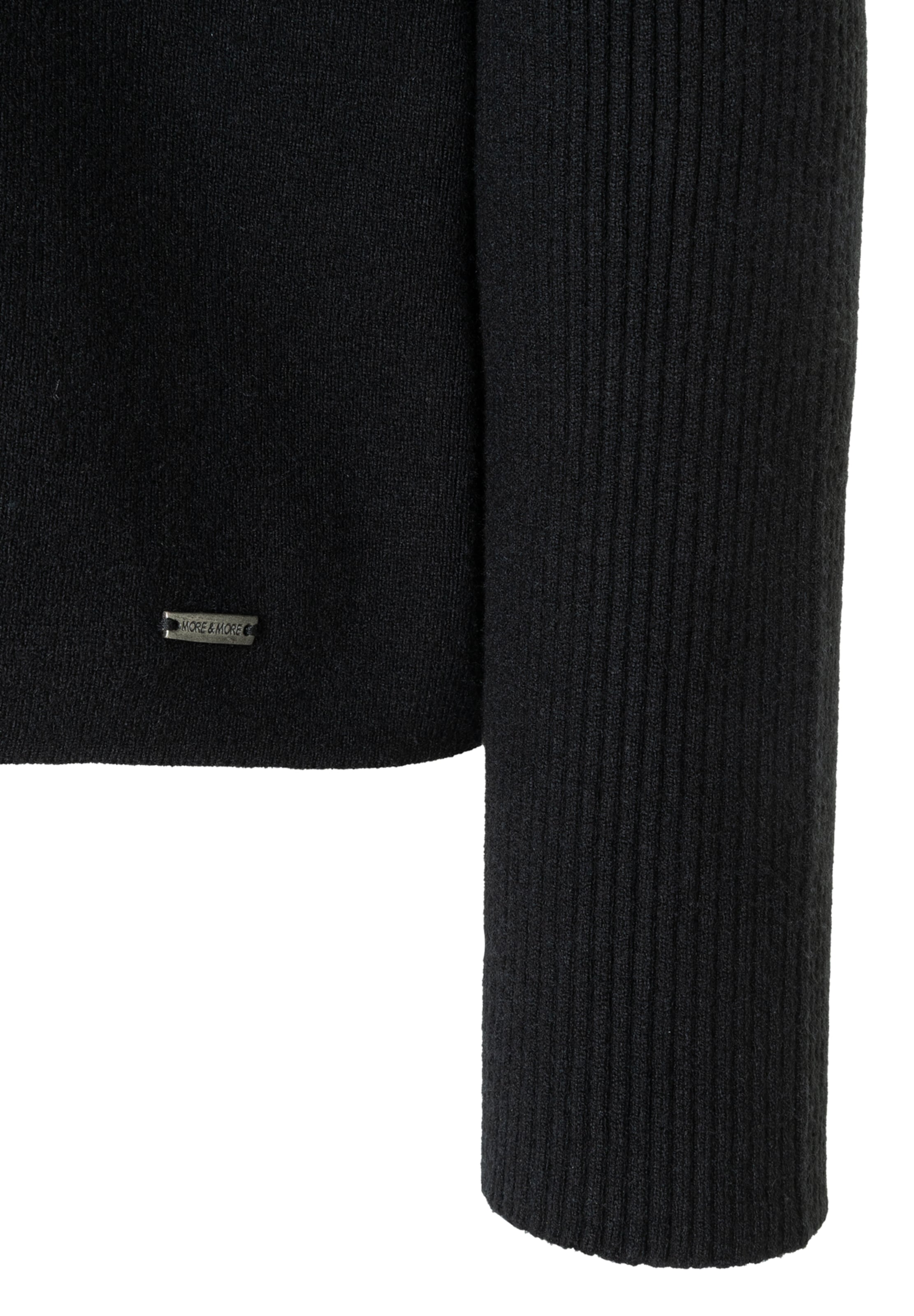 Pullover di MORE & MORE in nero
