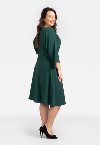 Robe de cocktail 'TYCJANA' Karko en vert