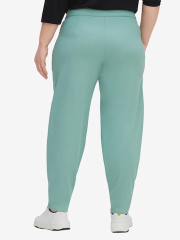 SHEEGO Tapered Pleat-Front Pants in Green