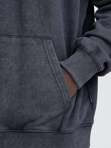 Sweat-shirt 'BHFactor' BLEND en bleu