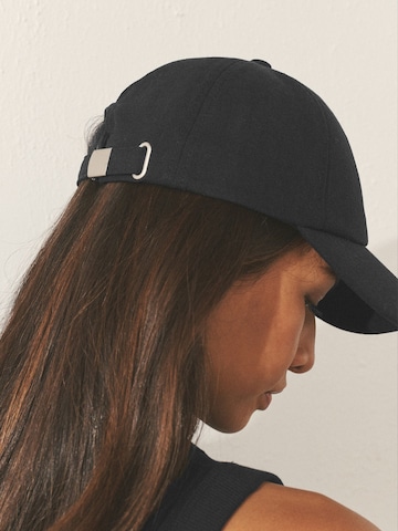 Next Cap in Black