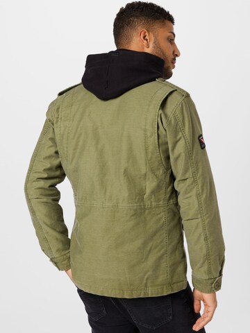 Superdry Демисезонная куртка в Зеленый
