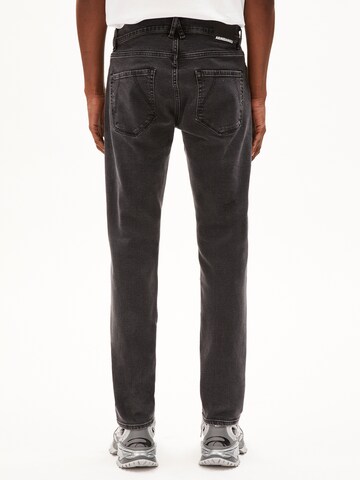 ARMEDANGELS Slimfit Jeans 'IAAN' in Grijs