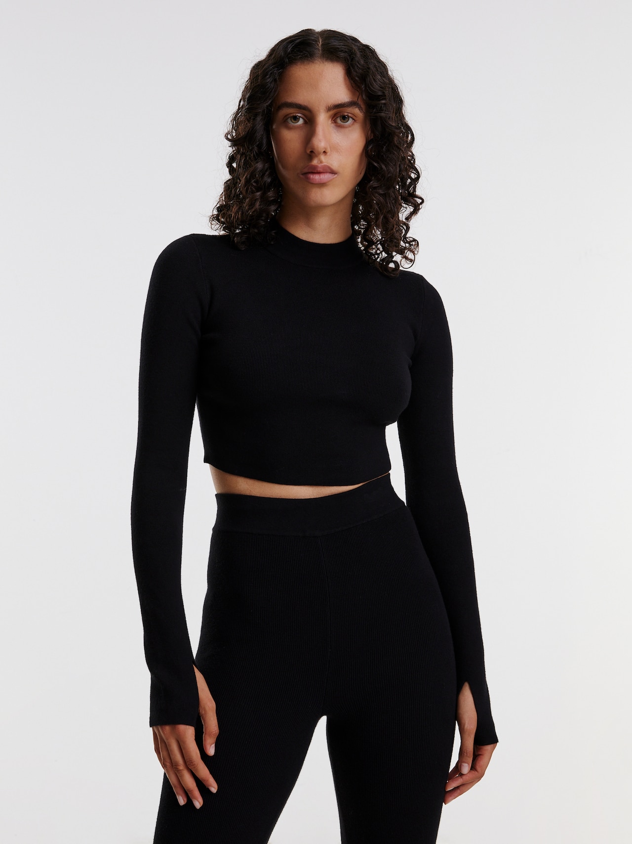 EDITED Trui 'Tya' Zwart