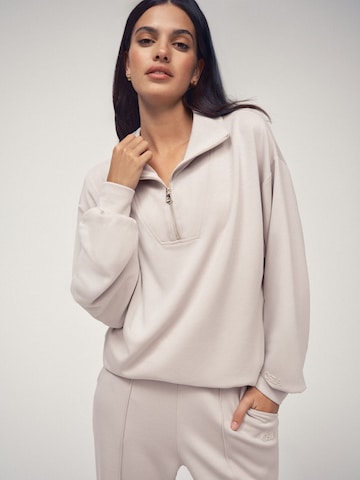 Osia Sweatshirt i beige: forside
