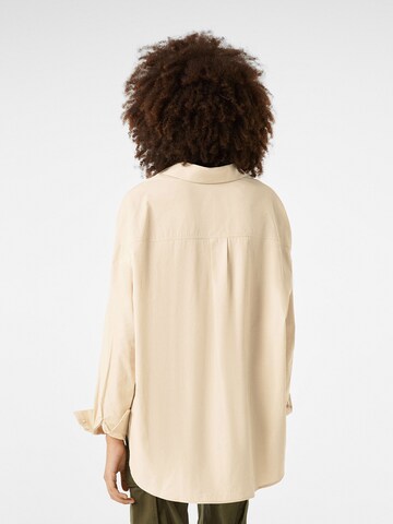 Bershka Blouse in Beige