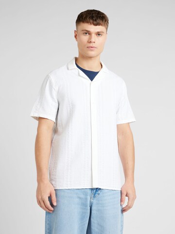 HOLLISTER Regular Fit Hemde in Weiß: predná strana