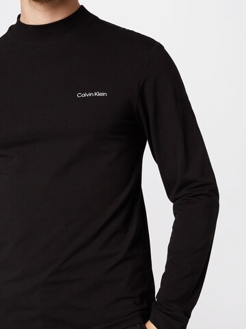 Tricou de la Calvin Klein pe negru