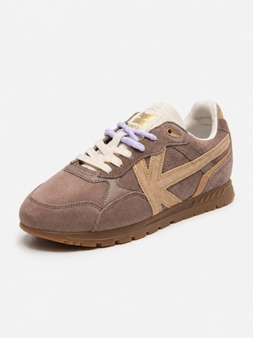 Kaotiko Sneakers laag 'Seattle' in Bruin