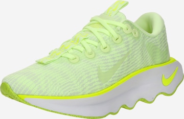 NIKE Urheilukengät 'MOTIVA' värissä vihreä: etupuoli