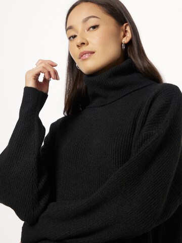 River Island Sweater in Black