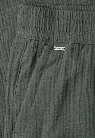 STREET ONE Loosefit Hose in Grün