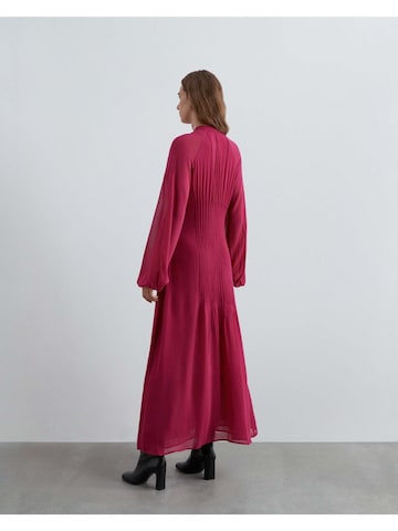 Scalpers Mekko ' ' värissä vaaleanpunainen