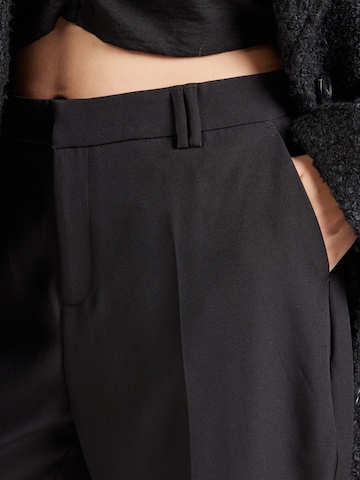 Wide Leg Pantalon à plis 'CARElly' ONLY Carmakoma en noir