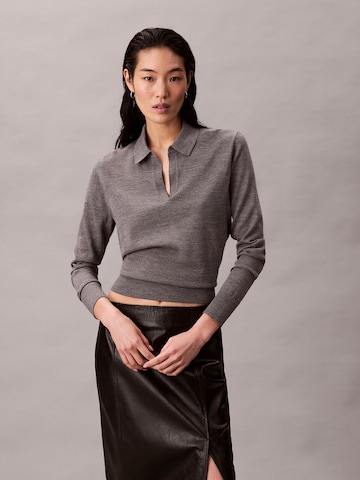 Calvin Klein Sweater in Grey