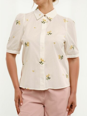 Liberte Essentiel Top ' FLORA ' in Wit