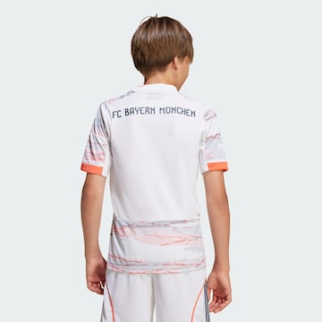 ADIDAS PERFORMANCE Λειτουργικό μπλουζάκι 'FC Bayern München 2025/2026' σε λευκό