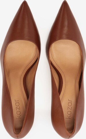 Kazar Pumps in Brown