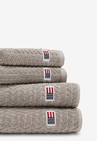 Lexington Towel in Grey