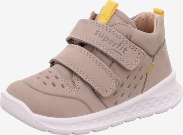 Scarpina primi passi 'Brezee' di SUPERFIT in beige: frontale