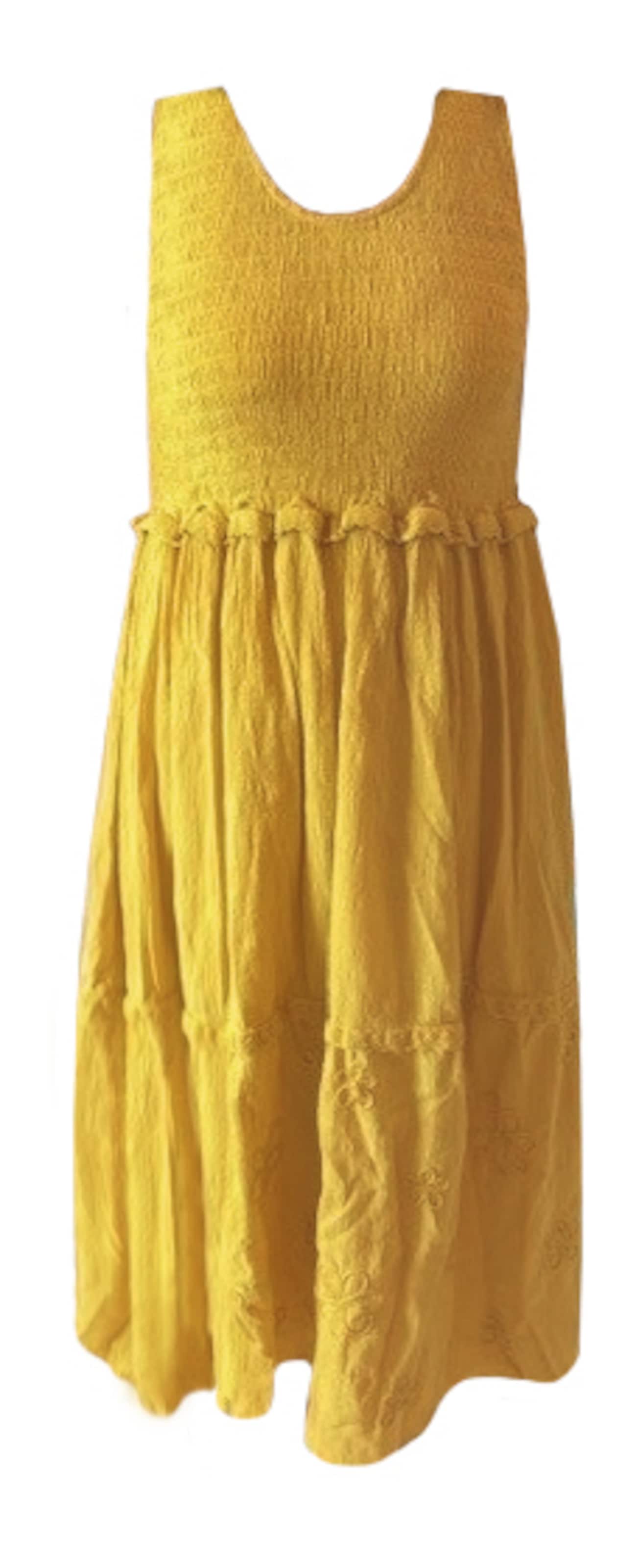 Robe ' ' Apricot en jaune : devant