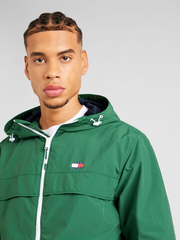 Tommy Jeans Between-season jacket 'CHICAGO' in Green