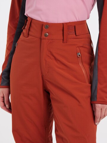 PROTEST Regular Sportbroek 'CINNAMON' in Rood