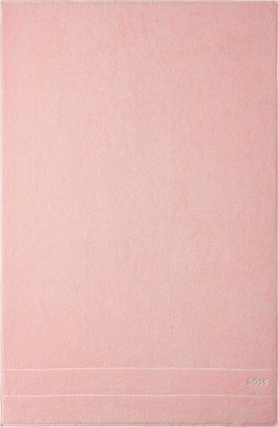 BOSS Towel 'PLAIN' in Pink: front