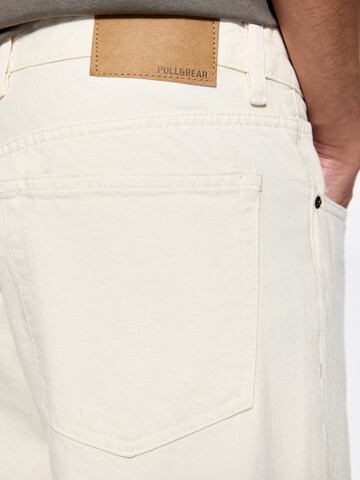 Pull&Bear Regular Дънки в бежово