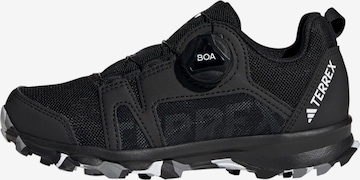 ADIDAS TERREX - Zapatos bajos 'Agravic Boa' en negro: frente