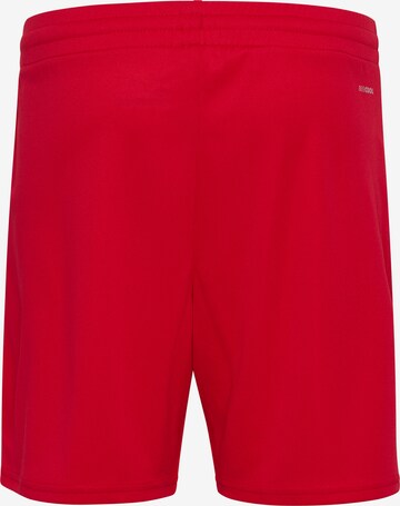 Hummel Regular Workout Pants in Red