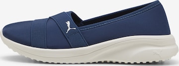 Chaussure basse PUMA en bleu : devant