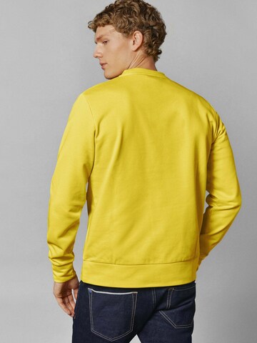 Red Bull Racing x Pepe Jeans Sweatshirt in Yellow