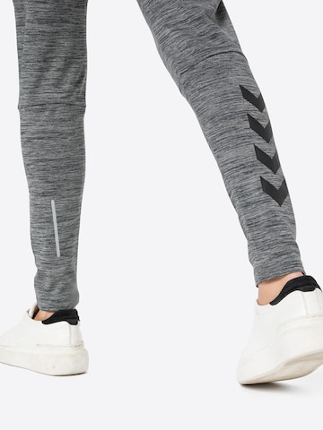 Hummel Slim fit Workout Pants 'Selby' in Grey