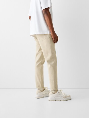 Bershka Regular Farkut värissä beige