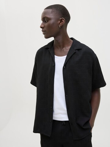 JACK & JONES Comfort fit Koszula 'JJEMatteo' w kolorze czarny