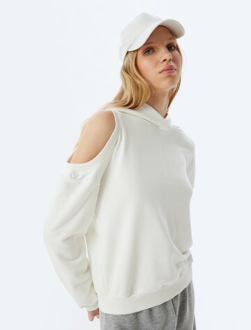 Koton Sweatshirt in Wit