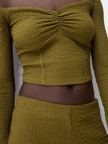 Bershka Tričko – zelená